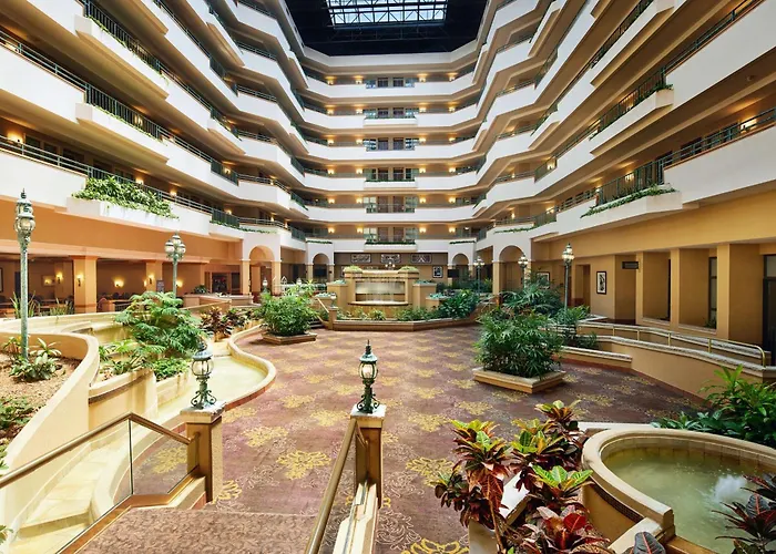 Embassy Suites By Hilton Greensboro Airport